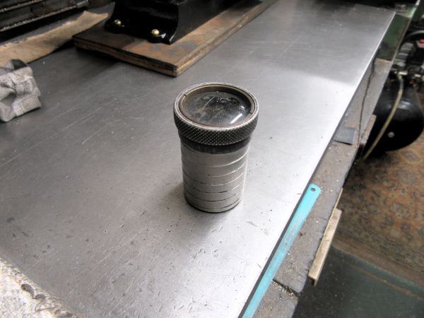Shed magnifying lens