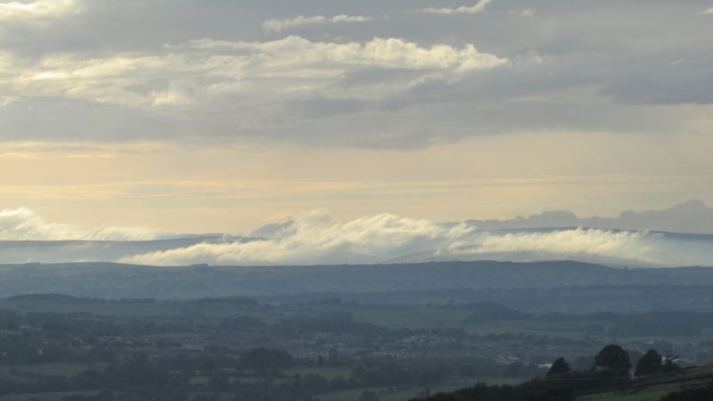 Strange clouds in the West
