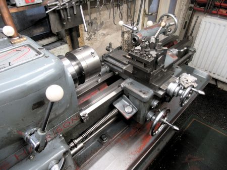 No9 engine 01 180824