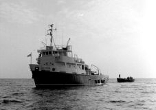 LochMor ferry698602