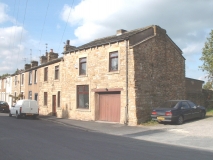 535557RedLionSt022002