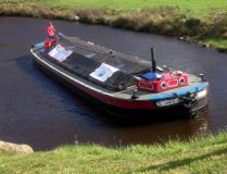 Leeds and Liverpool loaded barge 260916