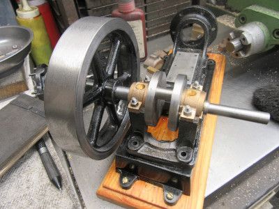 No. 9 Engine 01  020126