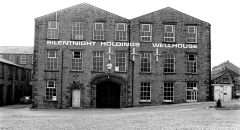 Wellhouse shop 1978 117854