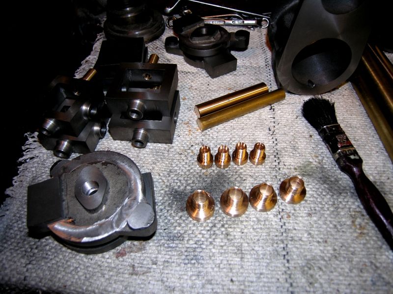GLAND NUTS 01