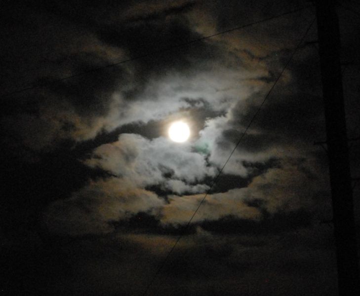 Full moon 21 August