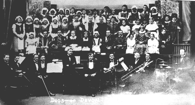 Barnoldswick concert party 1930