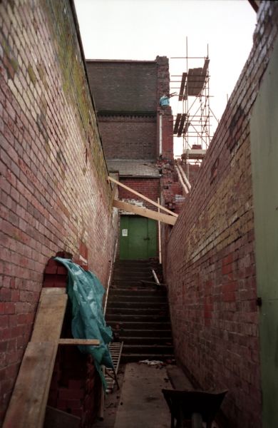 Backpassage885002