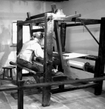 Handloom weaver