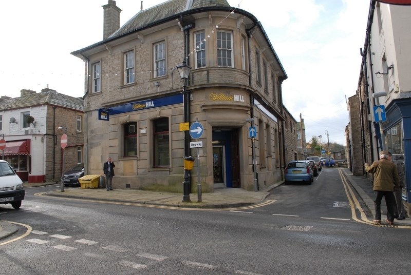 Midland Bank Newtown 131113