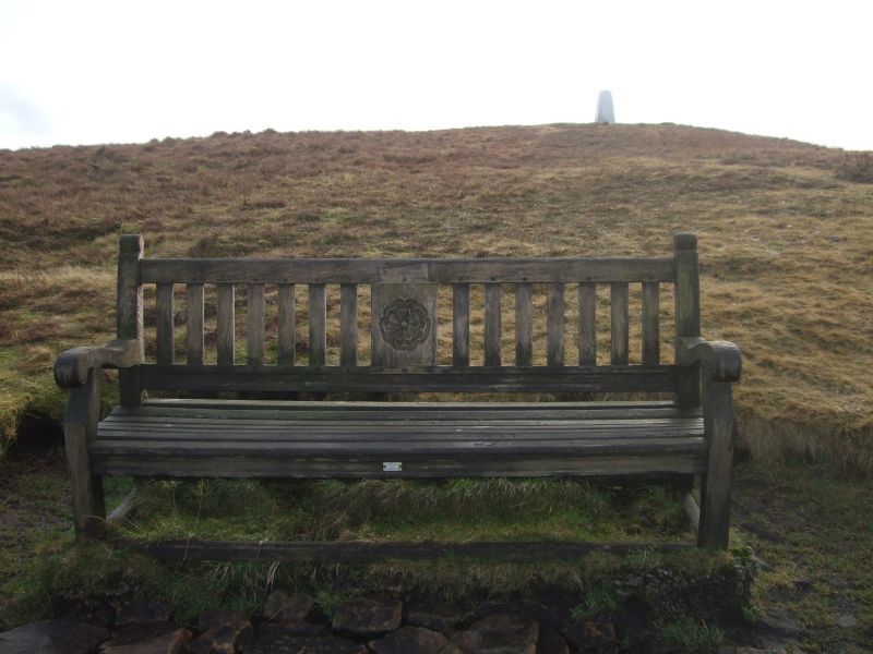 Millenium Bench Weets Summit 1