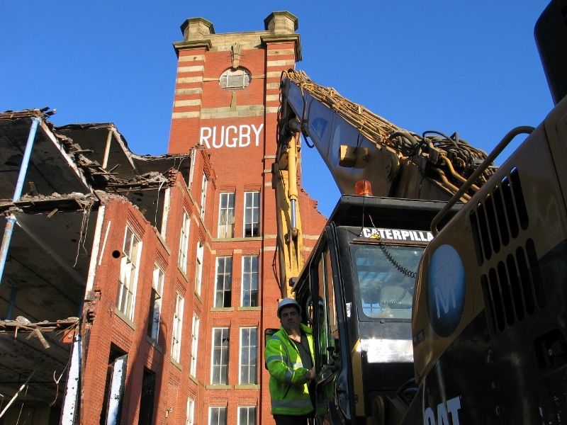 DAVID SWIFT ON RUGBY MILL02