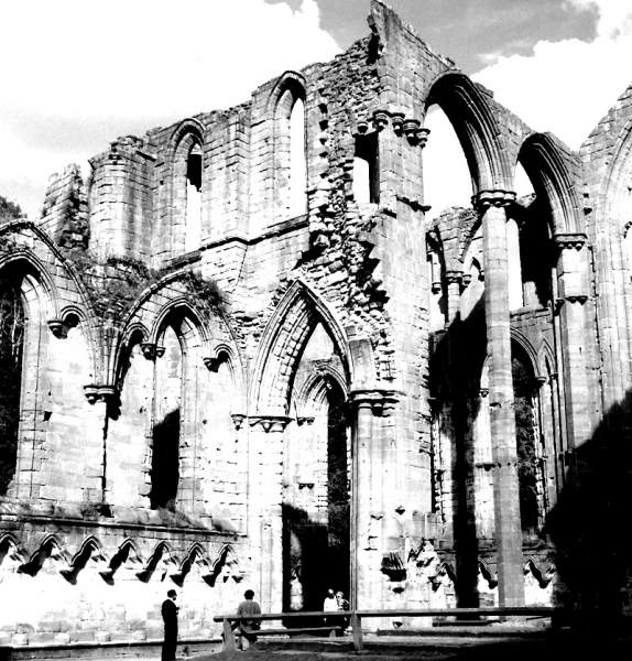 BoltonAbbey911803