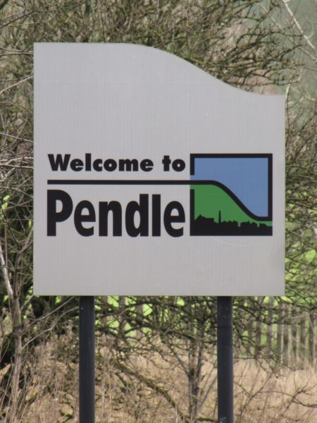 Pendle boundary sign A59 2014