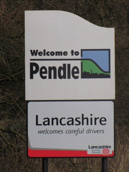 Pendle boundary sign with LCC addition