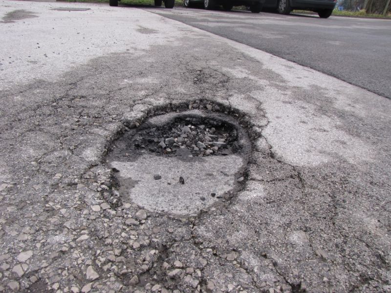 Crownest pothole Feb 2014