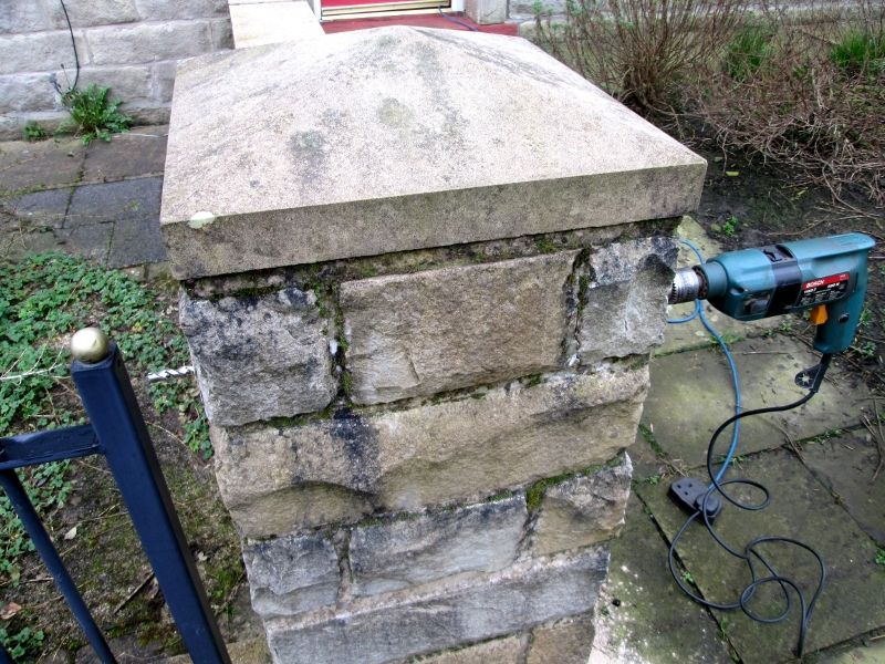 Pillar with hole