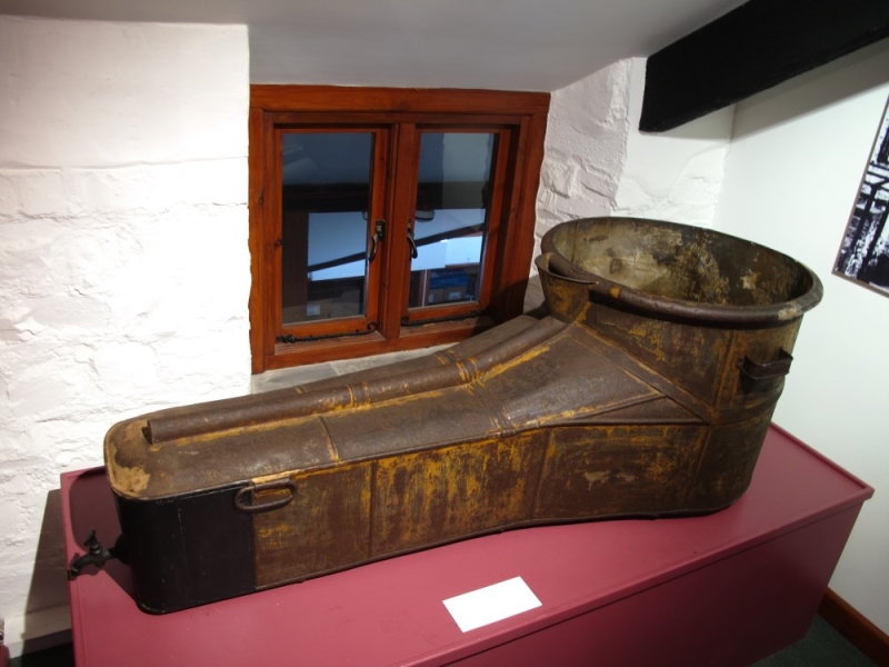 Slipper bath Okehampton