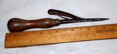 Peg rug needle