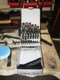 Metric drill set
