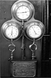 Gauges779401