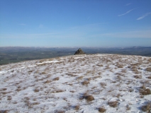 Marker cairn