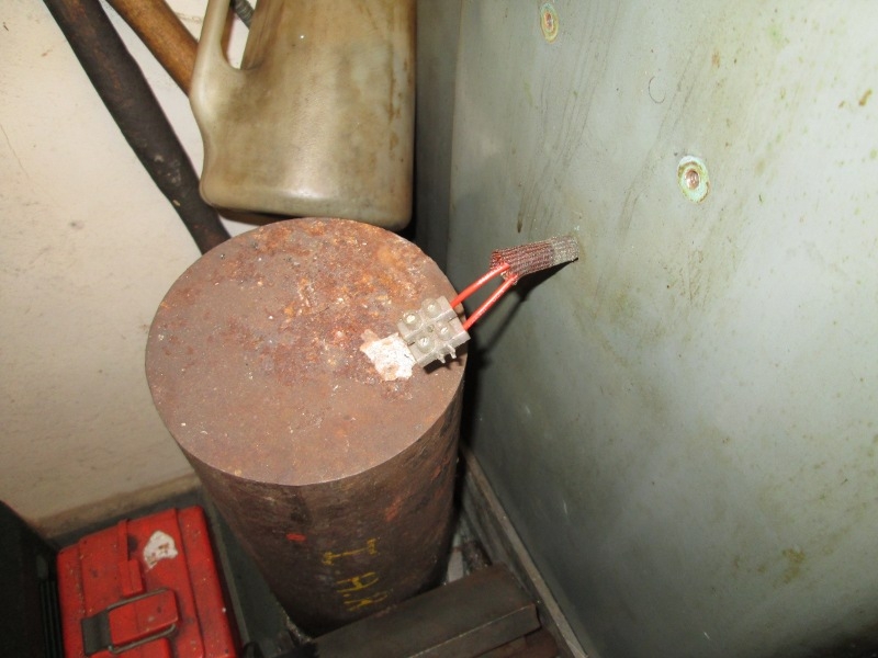SHED 03  050415