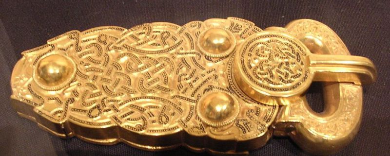 Saxon belt buckle replica1