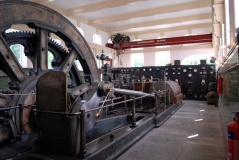 ENGINE  07