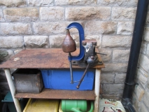 SHED 02  060815