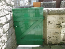 SHED 06  070815
