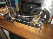 Donkey engine with stop valve