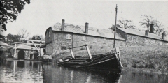 Canal icebreaker 3